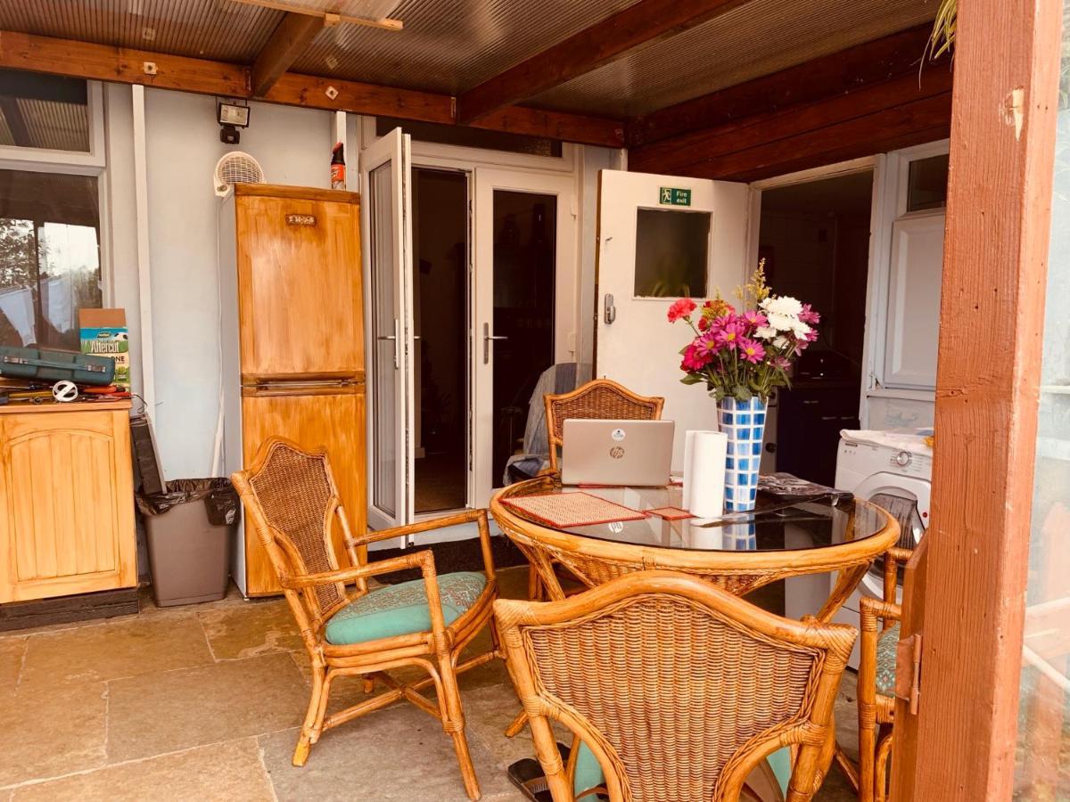Bed and Breakfast Hikers & Bikers Refuge Ipswich Exterior foto